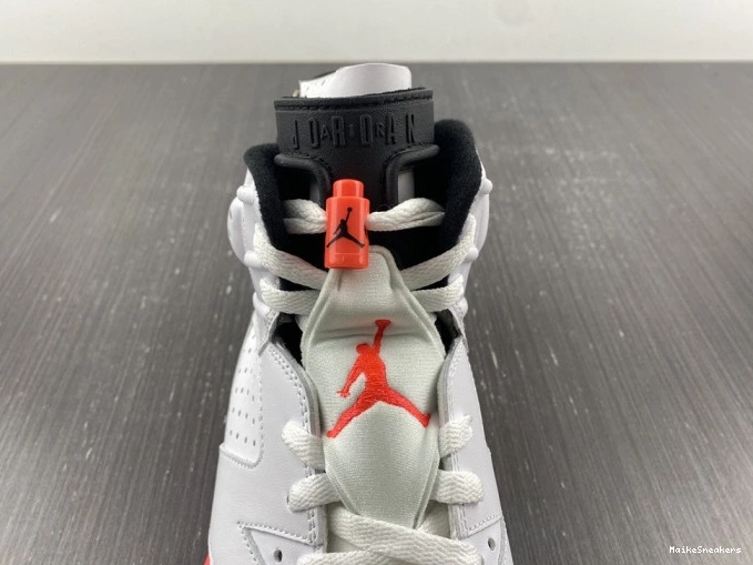 MaikeSneakers White 6 Jordan (2014) 384664-123 Retro Infrared 0729